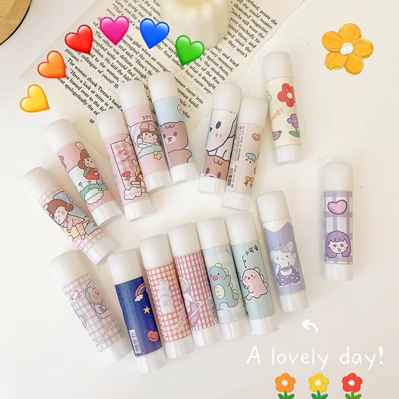 HOPTECH Glue Stick Solid Paper Adhesive Glue Stick Twist Glue Stick School Office Cute Motif