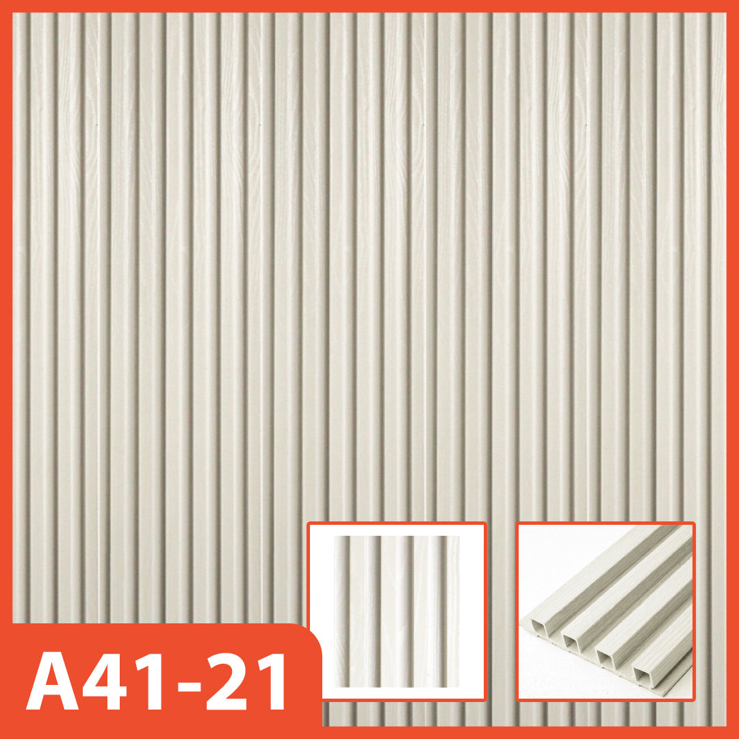 Panel dinding WPC Hoptech motif kayu beige terang bergaris vertikal, model A41-21, ideal untuk dekorasi interior modern yang cerah dan minimalis.