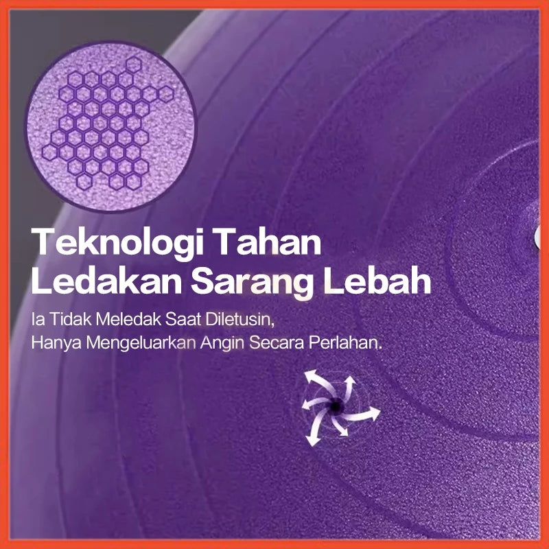 Dekat tampilan permukaan gym ball ungu dengan teknologi tahan ledakan sarang lebah yang mencegahnya meledak dan hanya mengempis perlahan saat tertusuk.