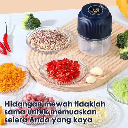 [READY] HOPTECH Mini Chopper Electric Blender Portable 4 Blades 300ml Multifunctional Kitchen Onion Grinder