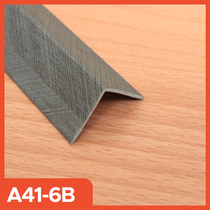 WPC Wallpanel Corner List / WPC Cover List Per Bar Waterproof Wall Panel 2.9 Meters